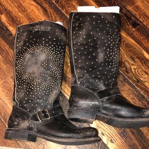 frye jenna skull boots CEGICAP